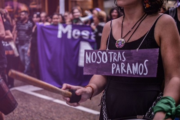 Diputados adhieren al Paro Internacional de Mujeres
