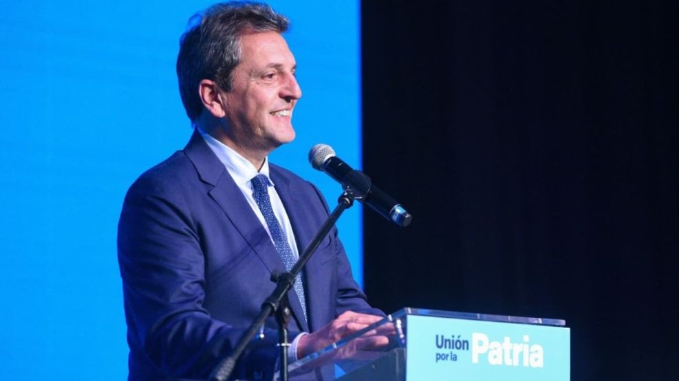 Massa anticipó el fin del impuesto a las ganancias
