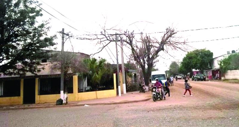 Murió un trabajador podando árboles en la casa del intendente de Las Lajitas