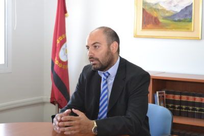 J.V. González: se investiga el hallazgo de un feto