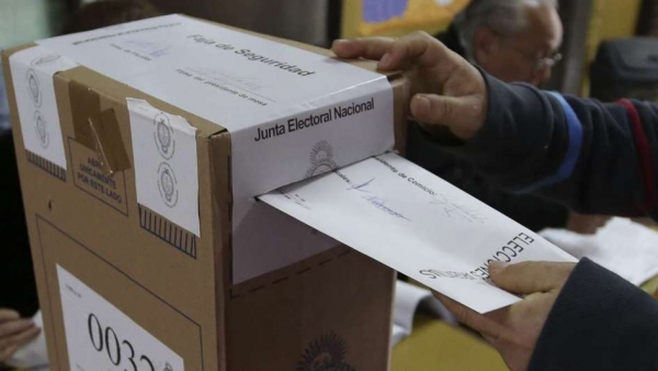 El Gobierno afirma que el escrutinio de elecciones será más rápido pero pide "paciencia"