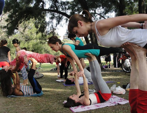 Cursos de Acroyoga Inicial