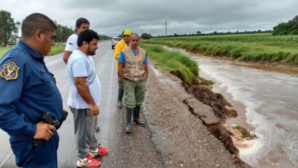 Cortan la ruta a la altura de Finca Los Tapires