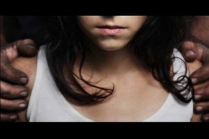 Sorprendido intentado abusar de su hija