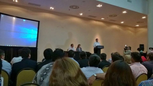 Luchín Sarmiento en un encuentro de concejales provinciales