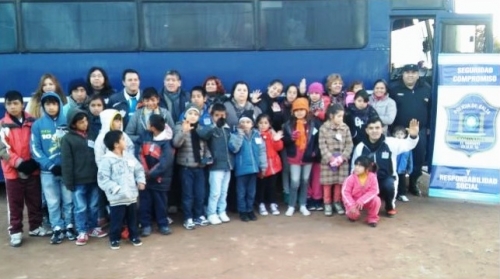 Alumnos de escuelas rurales rumbo a Tecnópolis