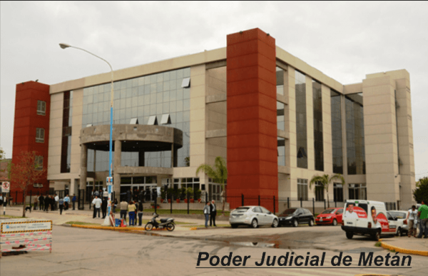 Condena y tratamiento psicológico por corrupción de menores