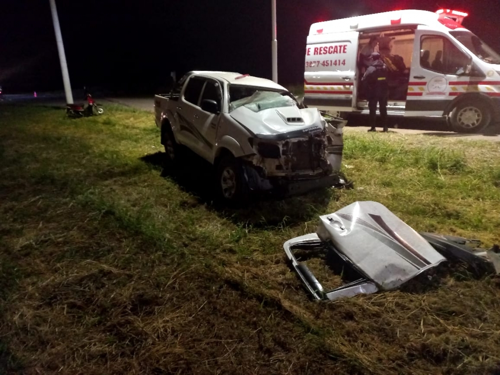 Investigan el siniestro en el que falleció el conductor de una camioneta