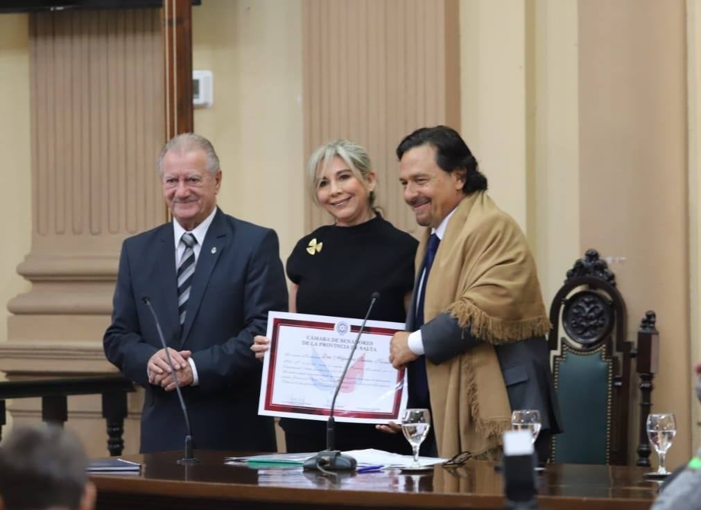 Alejandra "Betina" Navarro asumió como senadora provincial