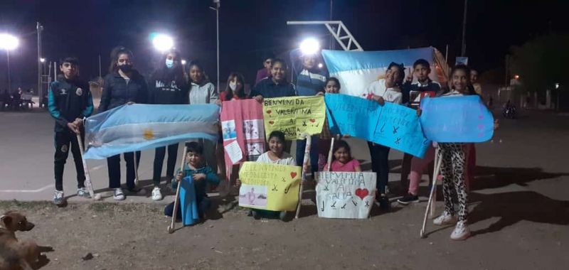La Escuela Municipal de Hockey dio la bienvenida a Valentina Raposo