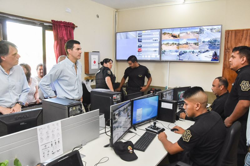 Urtubey supervisó el funcionamiento del sistema de videovigilancia