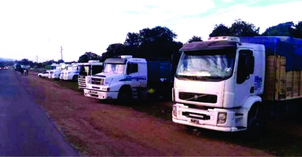 Por ahora en Las Lajitas no hay cortes de ruta de camioneros