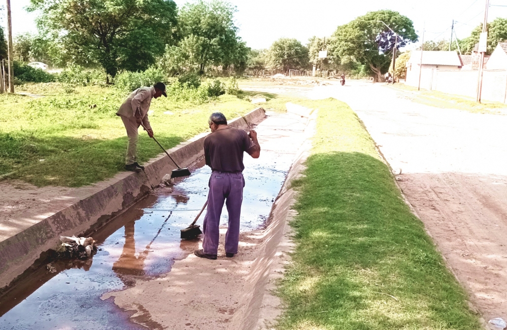 Acondicionan canales de Desagüe Pluvial