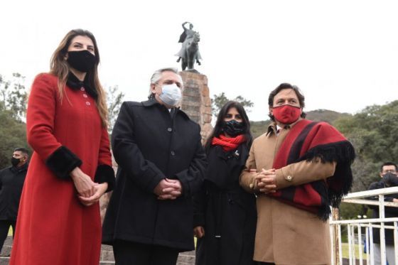 El Gobernador Sáenz y el Presidente Fernández bregaron por la construcción de un país federal