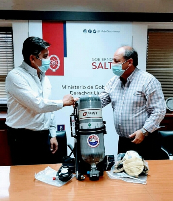 Darán equipamiento a los bomberos
