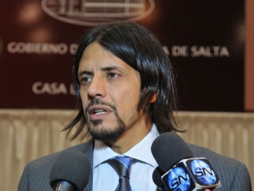 Carlos Parodi habría atropellado a dos oficiales de la policía