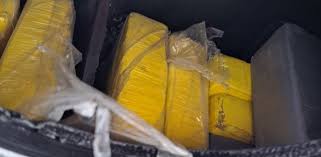 Seis personas acusadas de operar cargas de más de 100 kilos de cocaína