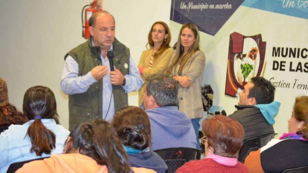 Capacitaciones en oficios en El Quebrachal y Las Lajitas