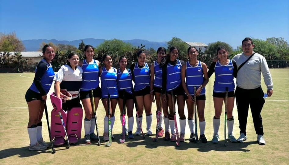 En hockey femenino Joaquín V. González goleó a Metán