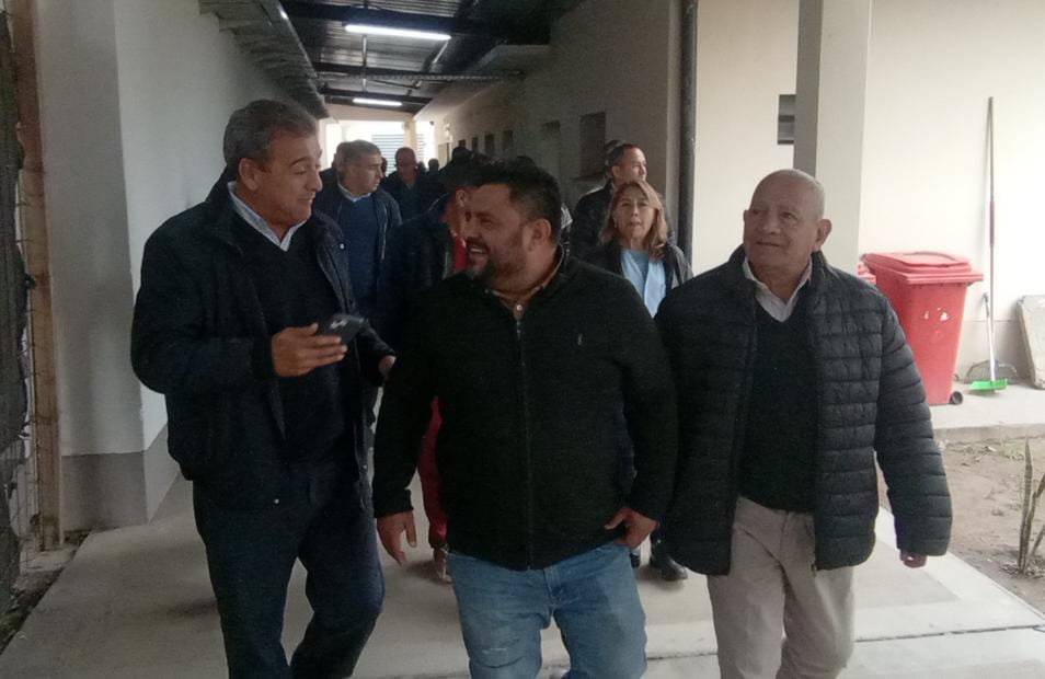 El Ministro Mangione en Joaquín V. González