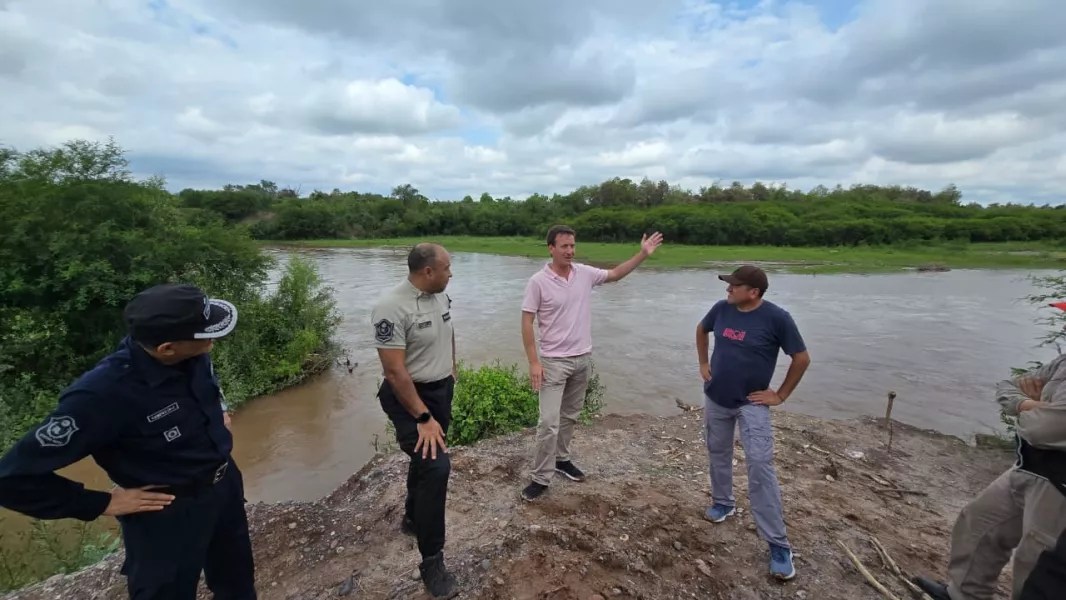 Comité de Emergencia Climática monitorea zonas ribereñas de Joaquín V. González