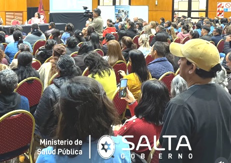 Actualizan la situación escalafonaria de 50 trabajadores de Salud Pública