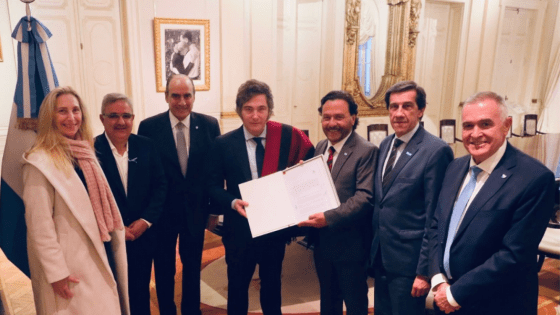 Sáenz se acerca a Milei