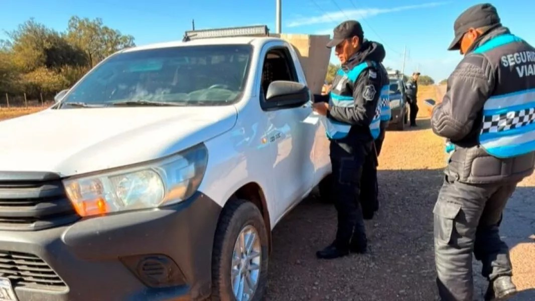 Operativo de Seguridad Vial en Las Lajitas