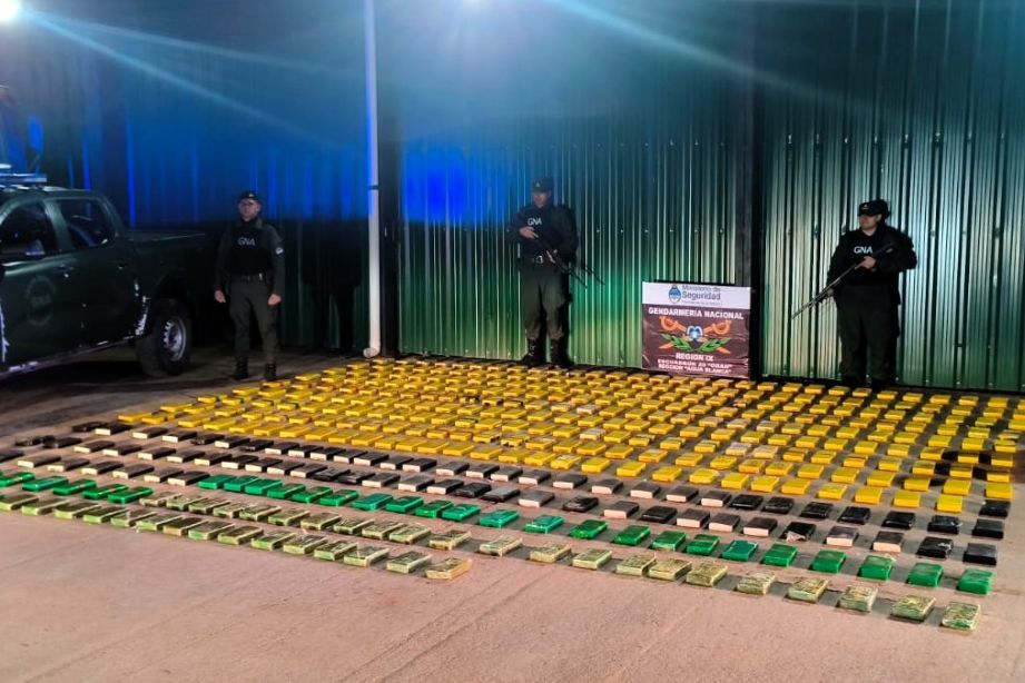 Un tiroteo en Aguas Blancas derivó en el secuestro de 410 kilos de cocaína