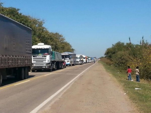 Continúa el corte de la ruta 34 en General Mosconi