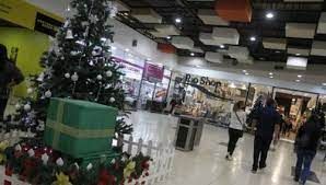 El 24 y 31 de diciembre los comercios trabajarán hasta las 17:00