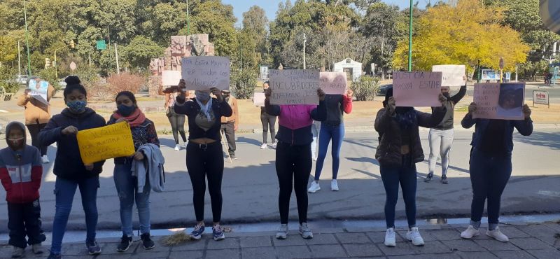 Piden que se esclarezca el caso de la mujer que falleció luego de aparecer con golpes en el Sanatorio El Parque