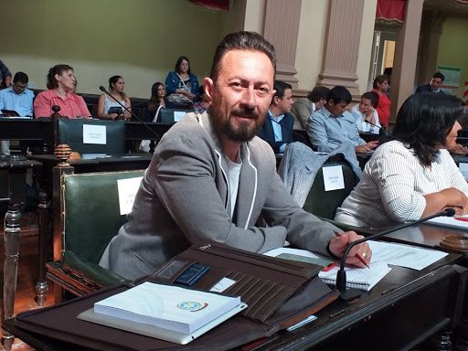 Valenzuela: "No sé a qué le teme el gobierno para no postergar las elecciones"