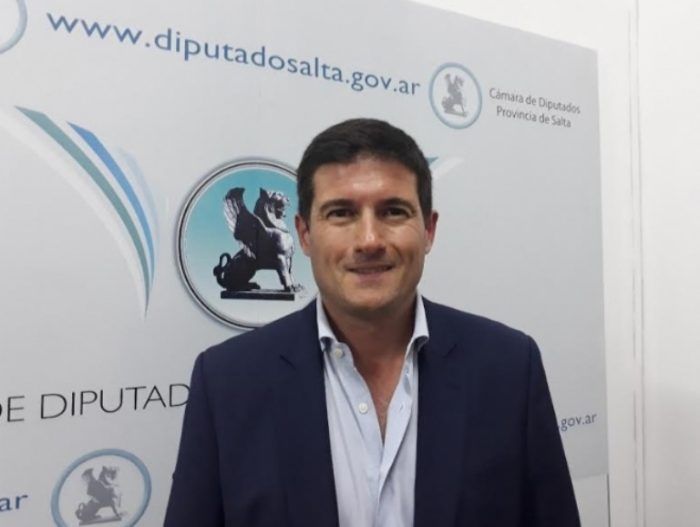 Diez Villa cuestionó a Romero: “No es bueno que un mismo legislador esté años sentado en la misma banca”