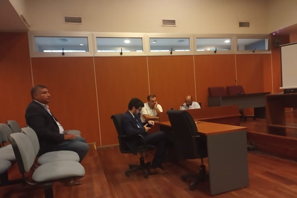 “Parece una jubilación anticipada y se va a su casa sin devolver un mango”, dijo Dávalos sobre la condena a Kila Gonza