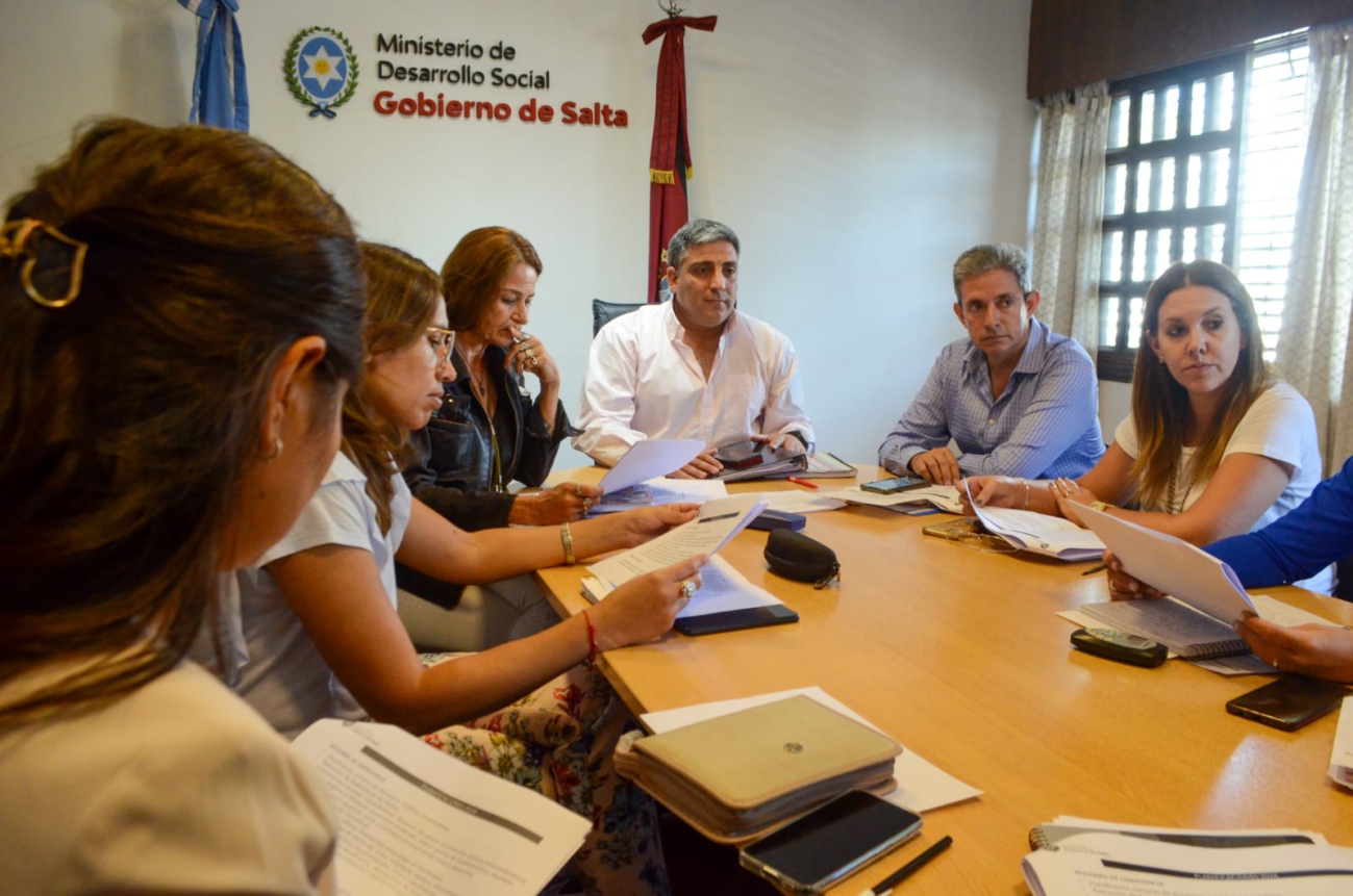 Preocupación por la falta de transferencias de fondos nacionales que garantizan cobertura de personas vulnerables