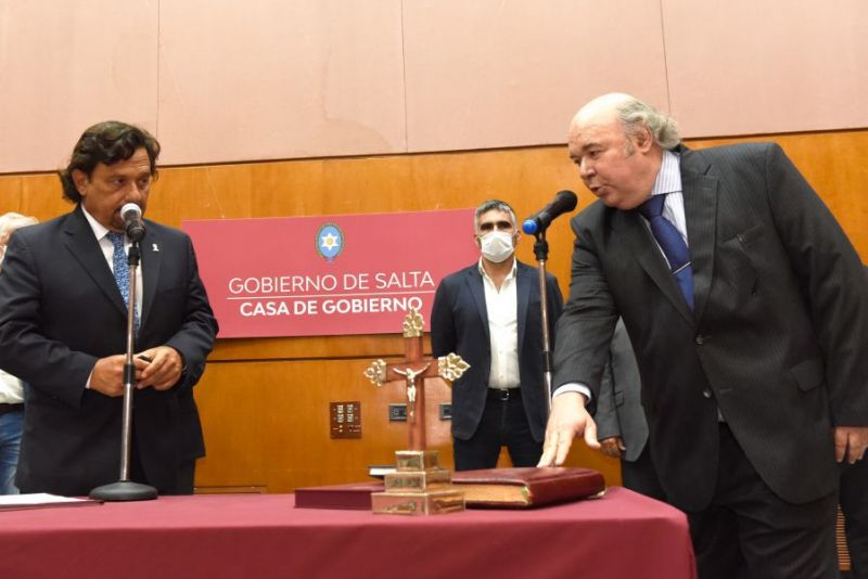 Cornejo: “Yo no participo de dar vuelta la hoja”