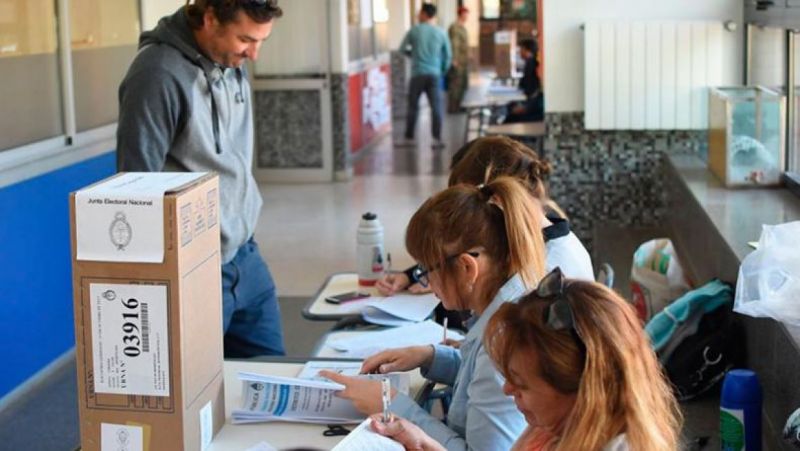 Autoridades de Mesa renuncian y a contrareloj buscan cubrir las vacantes