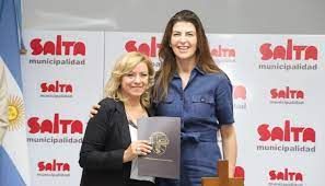 Frida Fonseca: “Siempre pongo mi impronta”
