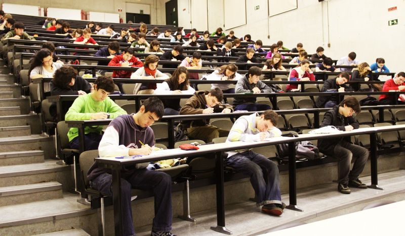 Recomiendan a las universidades el retorno a la presencialidad plena cuidada