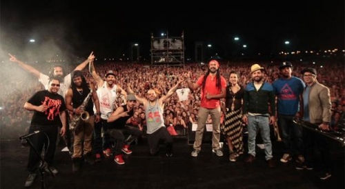 Calle 13 pidió por los indígenas desnutridos