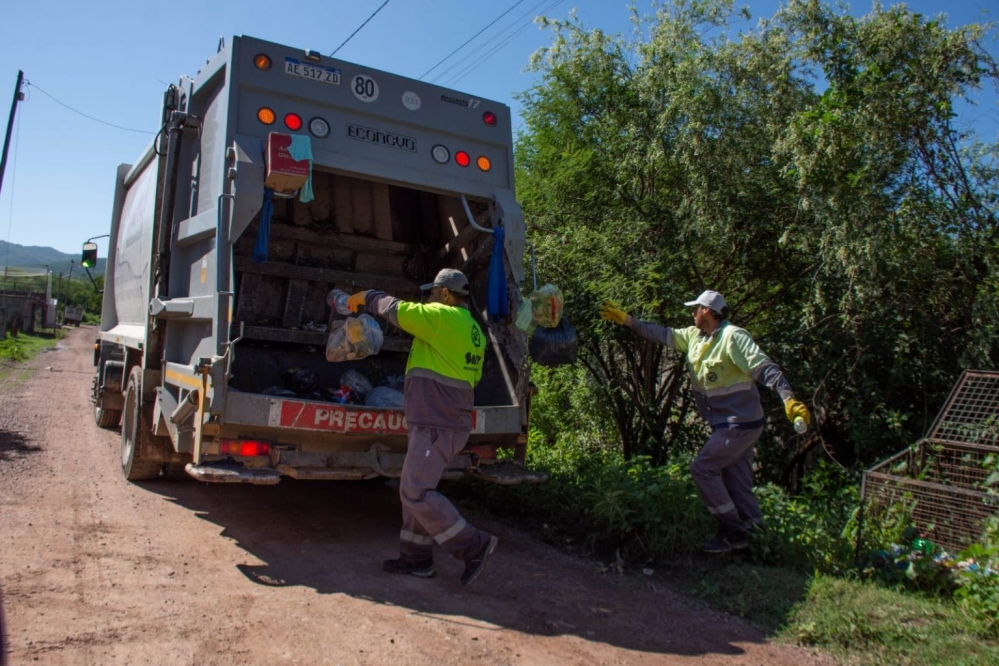 Cronograma de los servicios municipales por los feriados del lunes 20 y martes 21