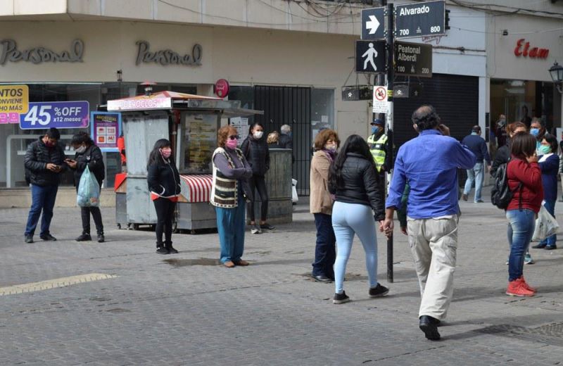 Bettina admite que el municipio no tiene injerencia en el COE, pero dice ser “respetuosa”
