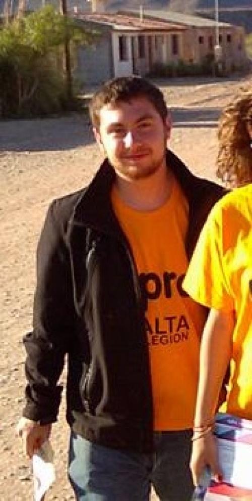 Joven salteño del PRO pide que se les tenga paciencia a los ministros, pero que Aranguren venda sus acciones de Shell