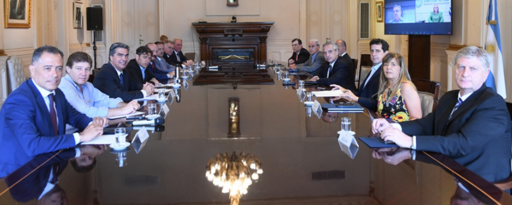 Gobernadores y legisladores del Frente de Todos respaldaron el pedido de juicio político a la Corte