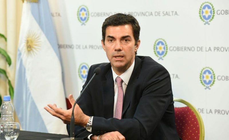 Por desconfianza, Urtubey compró anticipadamente dólares por la deuda