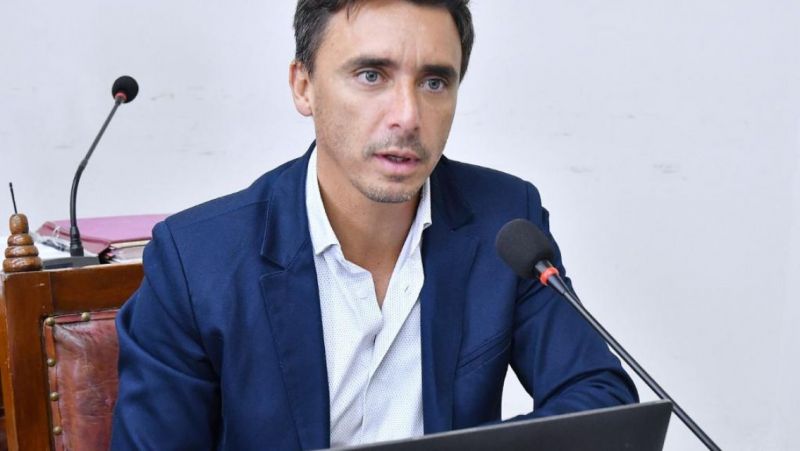 Ante posibles sobreprecios, Kripper pidió “no quedarnos solamente en la crítica”
