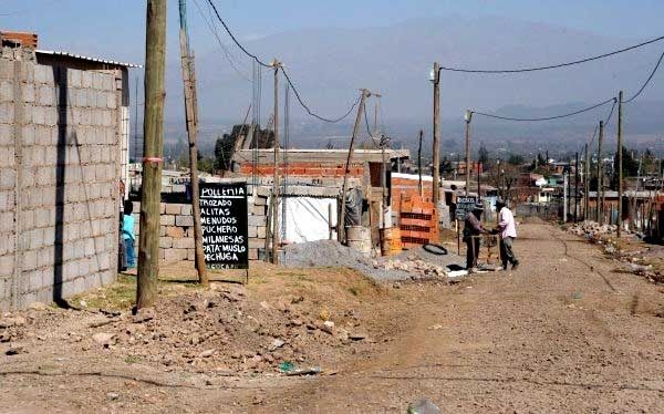 La crisis no toca fondo: 1 de cada 3 salteños es pobre y hay 5,9% de indigentes