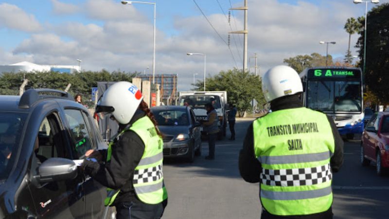 Guaymás apuntó al Municipio por las fotomultas: “Ponen cámaras y le dan el carnet a cualquiera”