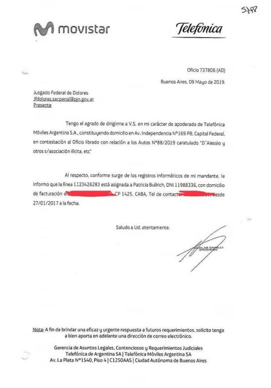 “Le informo que la línea xxx está asignada a Patricia Bullrich, DNI xxx, con domicilio de facutración en Antonio Beruti xxx, CABA, teléfono de contacto xxx, desde 27/01/2017 a la fecha”